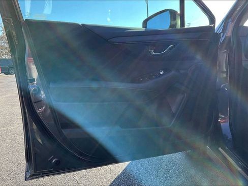 Certified 2025 Subaru Legacy Premium image 25