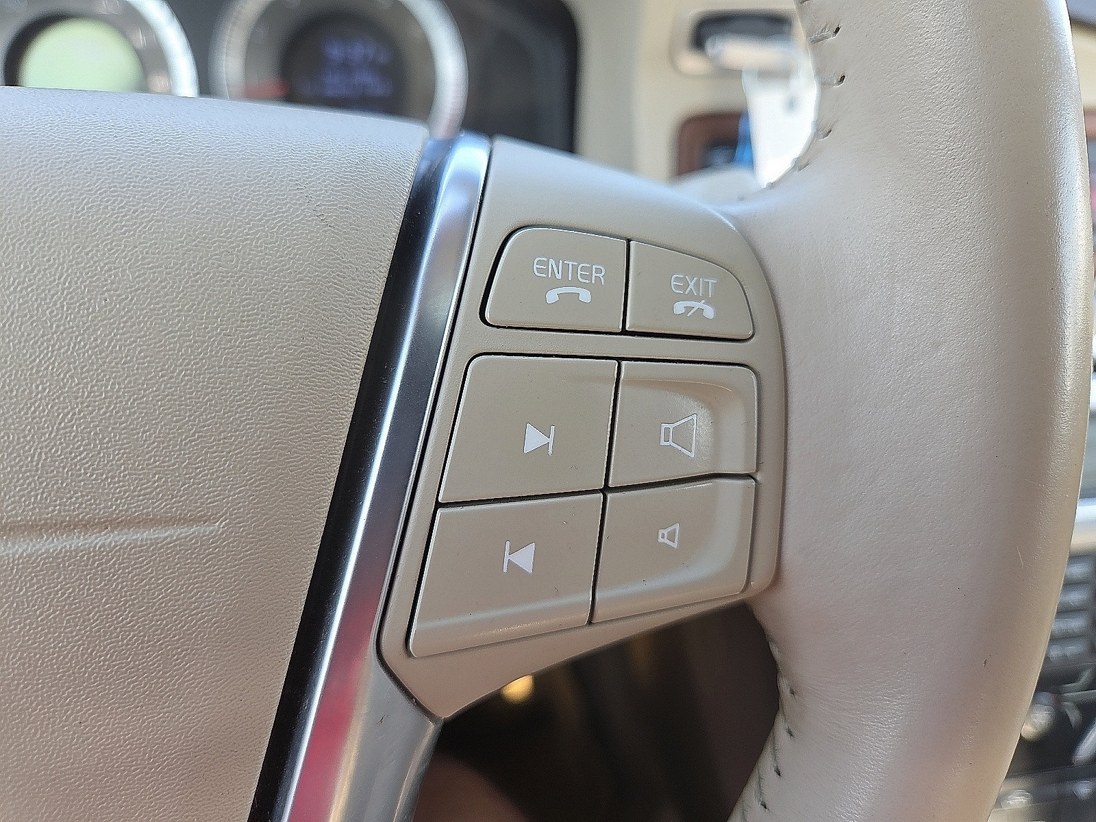 Used 2010 Volvo S80 3.2 FWD image 17