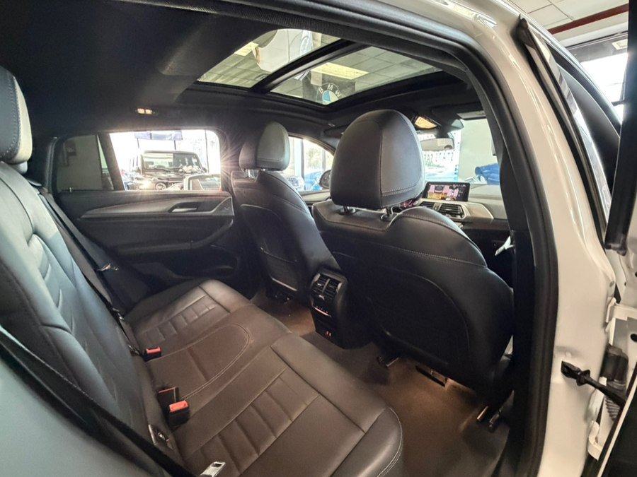 Used 2021 BMW X4 M40i w/ Executive Package AWD/4WD image 40