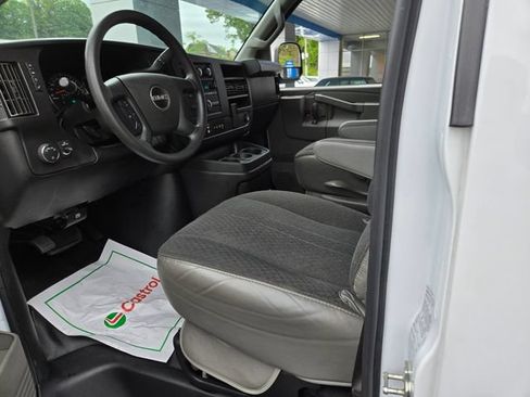 Used 2023 GMC Savana 2500 w/ Driver Convenience Package RWD image 11