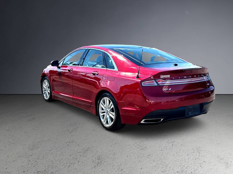 Used 2013 Lincoln MKZ Hybrid FWD image 4