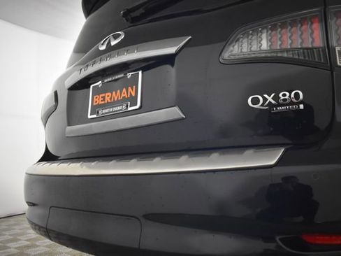 Used 2017 INFINITI QX80 Limited w/ All Season Package image 49