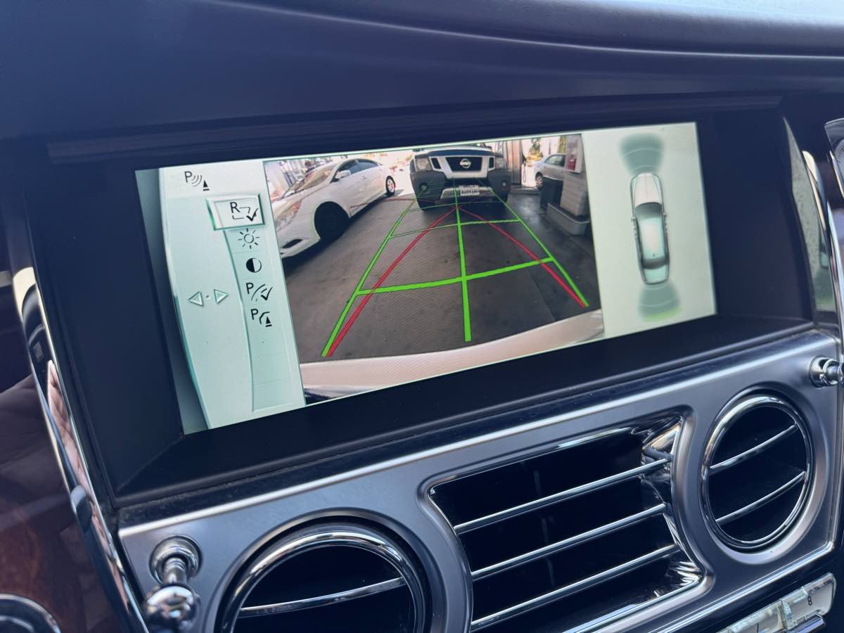 Used 2014 Rolls-Royce Ghost RWD image 29