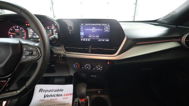 Used 2026 Chevrolet Trax RS w/ Driver Confidence Package FWD image 13