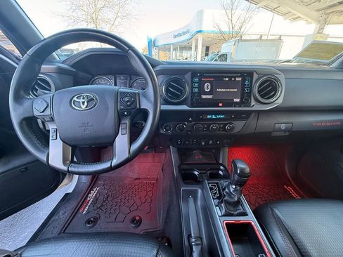 Used 2019 Toyota Tacoma TRD Pro image 20