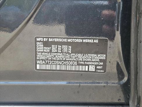 Used 2022 BMW 740i w/ Premium Package image 22