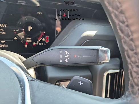 Used 2025 GMC Yukon XL Denali image 43