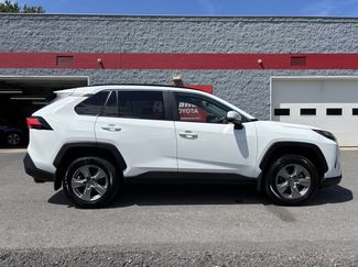 Used 2025 Toyota RAV4 XLE w/ Convenience Package AWD/4WD video 1