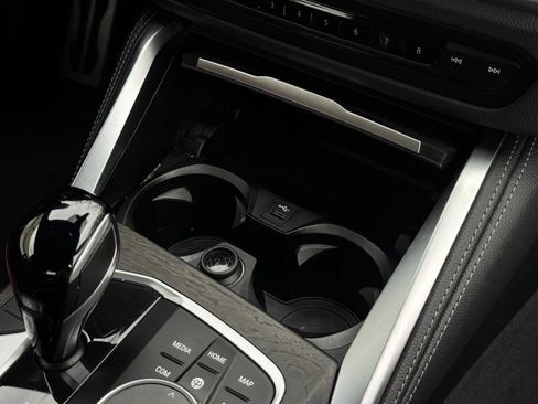 Used 2022 BMW M440i Convertible w/ Premium Package image 46