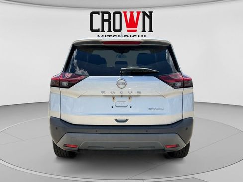 Used 2022 Nissan Rogue SV AWD/4WD image 4