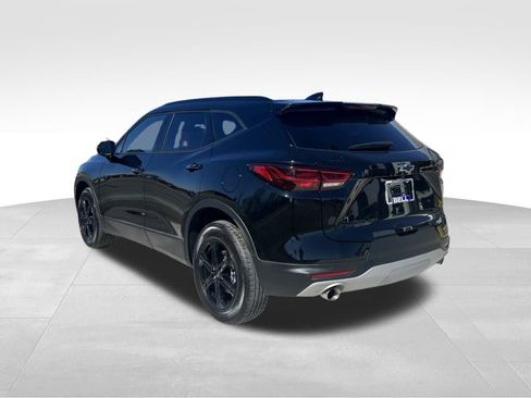 Used 2024 Chevrolet Blazer LT image 7