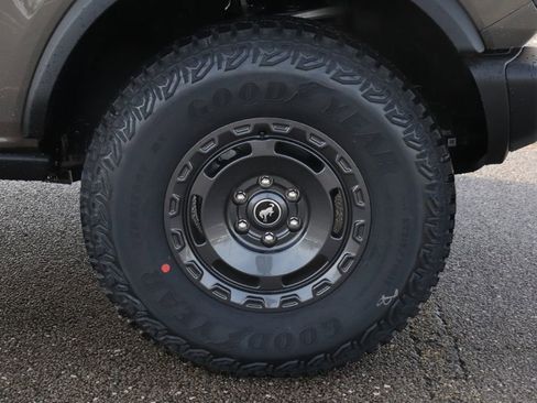 New 2025 Ford Bronco Badlands image 45