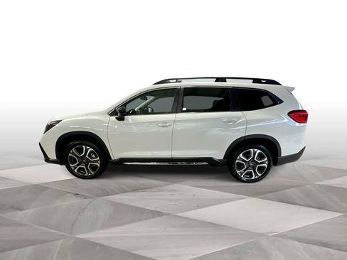 Used 2025 Subaru Ascent Limited AWD/4WD image 5