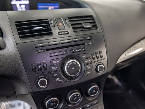 Used 2013 MAZDA MAZDA3 Touring image 27