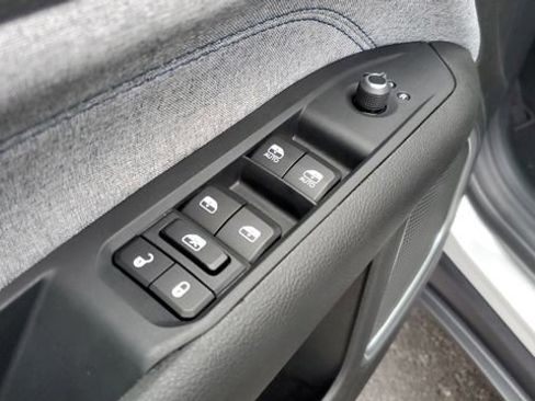 Certified 2024 Jeep Compass Latitude image 5