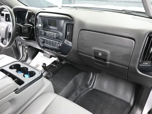 Used 2017 Chevrolet Silverado 1500 W/T AWD/4WD image 13