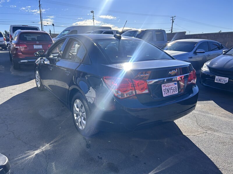 Used 2016 Chevrolet Cruze LS FWD image 26