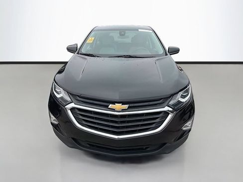 Used 2020 Chevrolet Equinox LS FWD image 2