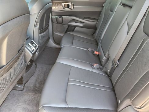 New 2026 Kia Sorento S image 20