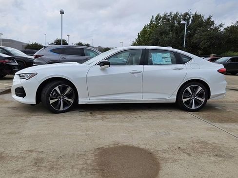 New 2025 Acura TLX w/ Technology Package image 3