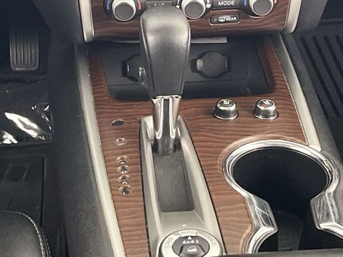 Used 2017 Nissan Pathfinder Platinum w/ Cargo Package image 20