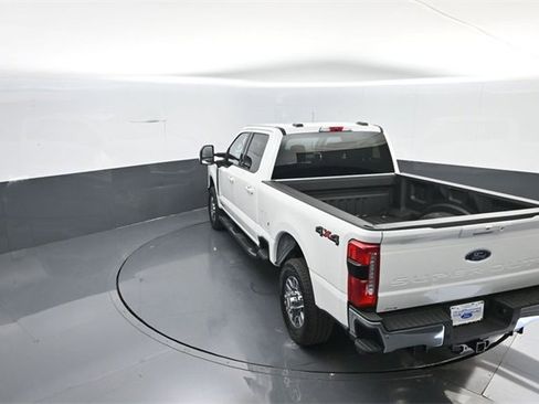 Used 2025 Ford F350 Lariat image 24