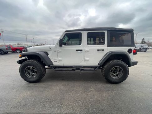 Used 2018 Jeep Wrangler Unlimited Sport S image 6