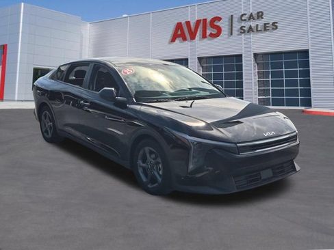 Used 2025 Kia K4 FWD image 3