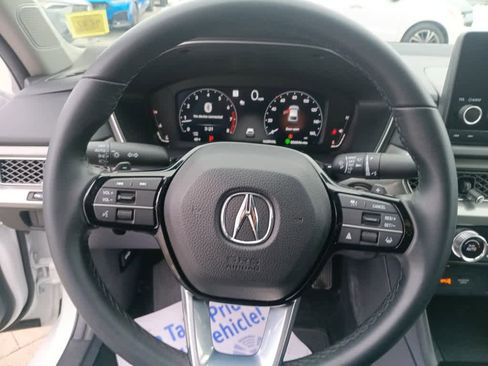 Used 2025 Acura Integra FWD image 11