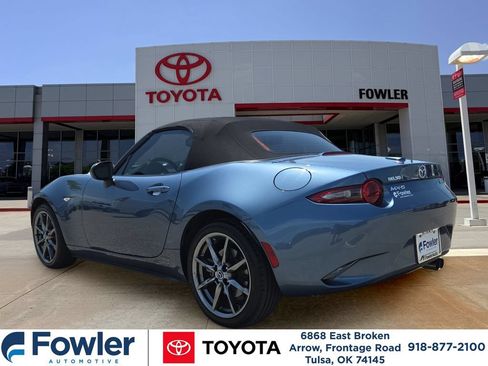 Used 2016 MAZDA MX-5 Miata Grand Touring RWD image 3