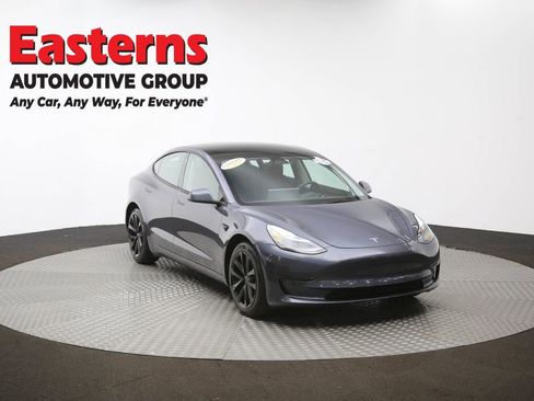 Used 2023 Tesla Model 3 Standard Range image 48