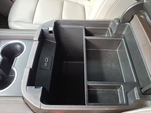 Used 2023 Chevrolet Tahoe Z71 image 16