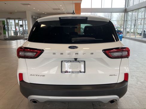 Used 2023 Ford Escape Active AWD/4WD image 6