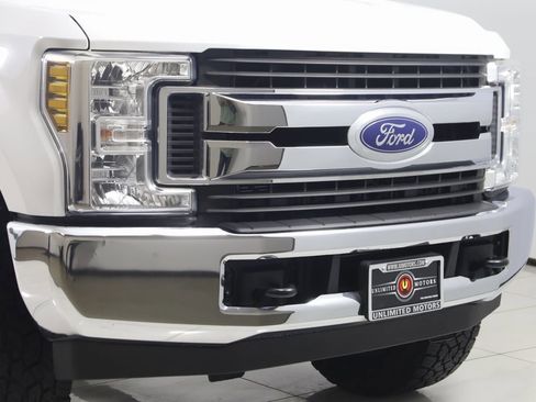 Used 2019 Ford F250 XLT image 34