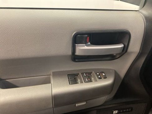 Used 2015 Toyota Sequoia Limited image 18