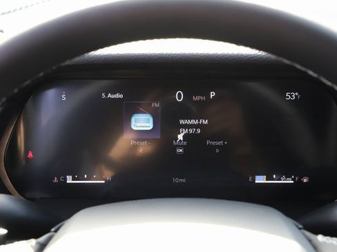 New 2025 Jeep Grand Cherokee L Laredo image 24