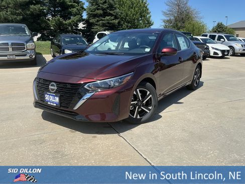 New 2025 Nissan Sentra SV image 1