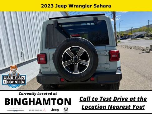 Used 2023 Jeep Wrangler Unlimited Sahara w/ LED Lighting Group AWD/4WD image 6