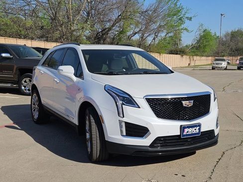 Used 2020 Cadillac XT5 Sportv image 3