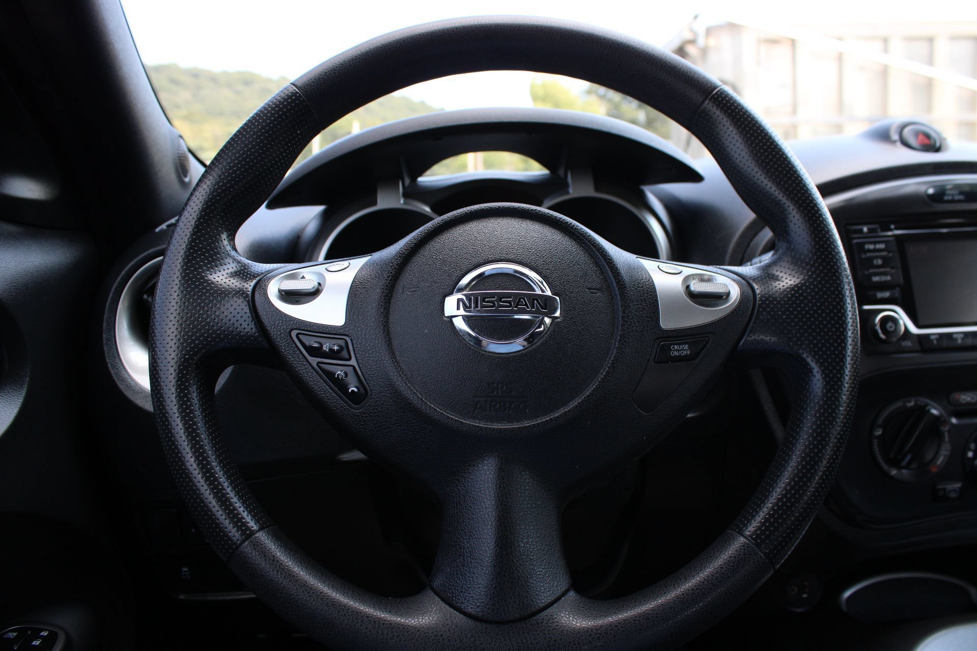 Used 2015 Nissan Juke S AWD/4WD image 24