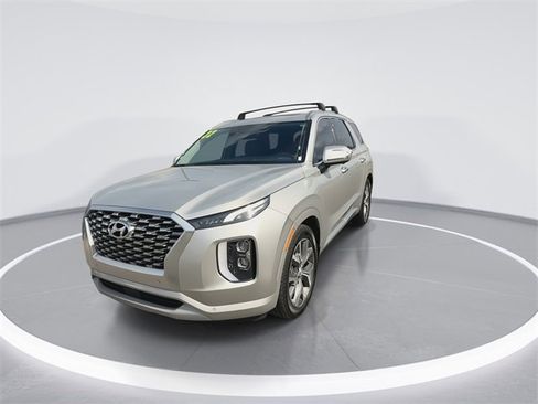 Certified 2022 Hyundai Palisade Limited w/ Winter Package image 4