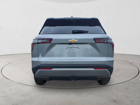 New 2026 Chevrolet Equinox LT w/ Convenience Package II image 6