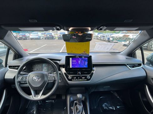 Used 2024 Toyota Corolla SE image 42