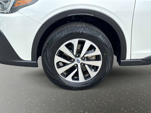 Used 2020 Subaru Outback 2.5i image 12