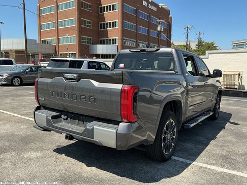 Used 2023 Toyota Tundra Limited w/ Power Package AWD/4WD image 6