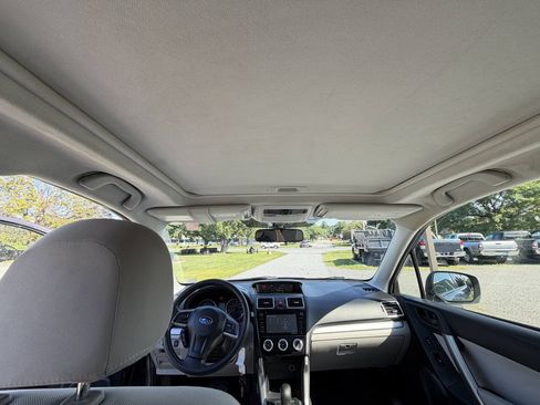 Used 2016 Subaru Forester 2.5i Premium w/ All-Weather Package AWD/4WD image 12
