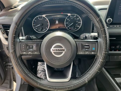 Used 2021 Nissan Rogue SL AWD/4WD image 19