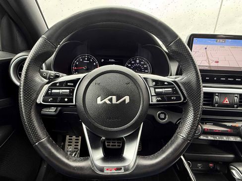 Used 2022 Kia Forte GT-Line image 17