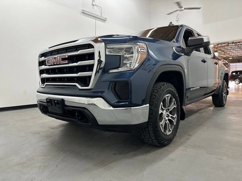 Used 2019 GMC Sierra 1500 SLE w/ SLE Value Package AWD/4WD image 23