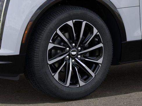 New 2026 Cadillac Lyriq Sport image 9